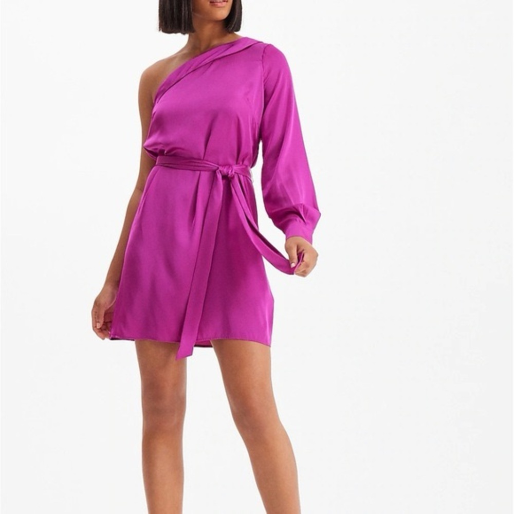 Express One-Shoulder Magenta Dress